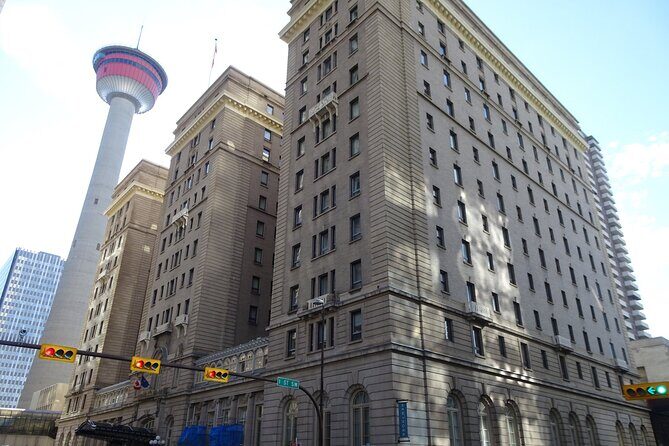 Calgary Self Guided Walking Tour and Scavenger Hunt - Key Points