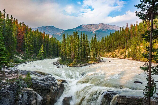 Calgary to Jasper: Ultimate Canadian Rockies Experience - FAQ