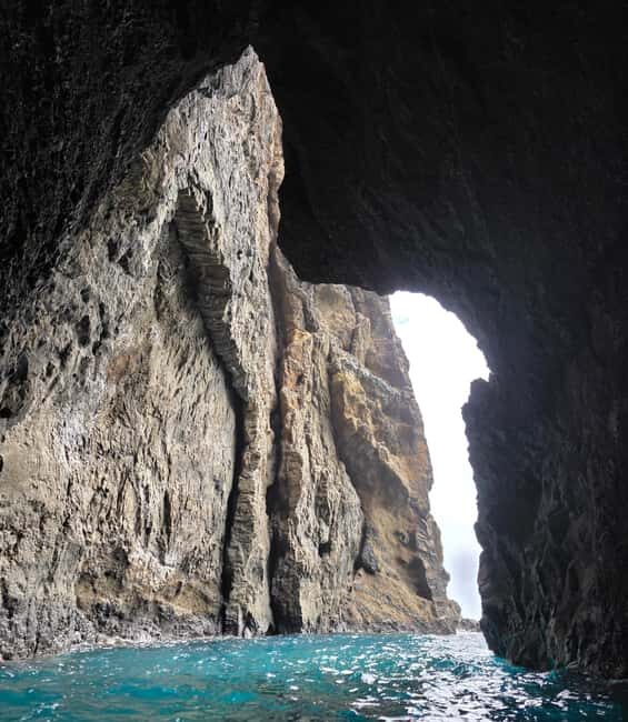 Calheta Coastline Boat Tour - FAQ
