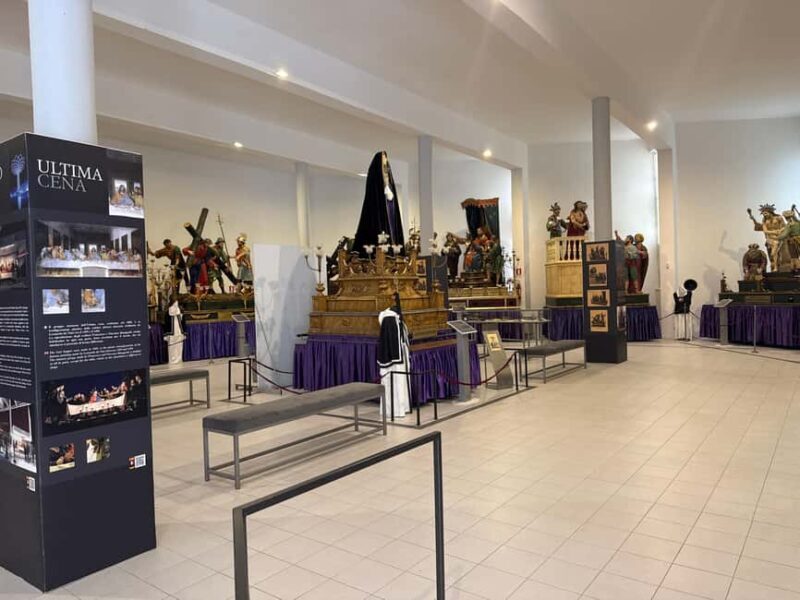 Caltanissetta: tour of the Sala Espositiva delle Vare - Key Points