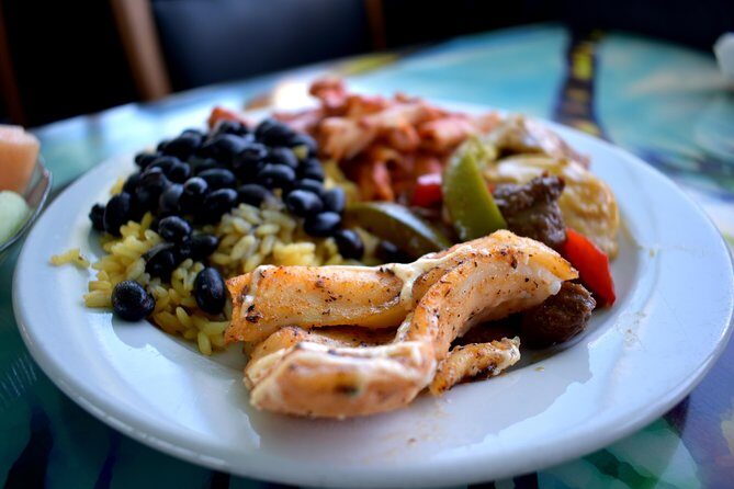 Calypso Breeze Tropical Party Cruise - The Dining Experience