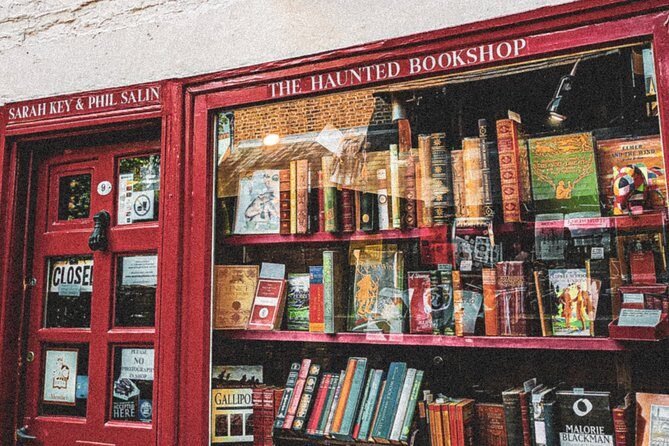 Cambridge Instagram Self-Guided Tour - Top Photo Spots - FAQs