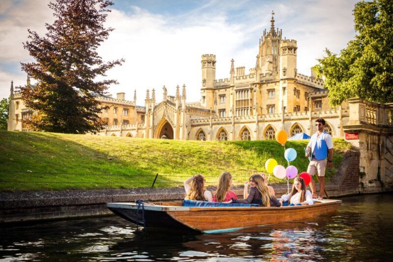 Cambridge: Shared Punting Tour with Guide - The Experience Itself: What You Can Expect