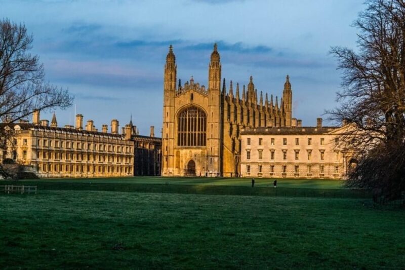 Cambridge: Sightseeing Walking Tour with a Local Guide - Practicalities and Expectations