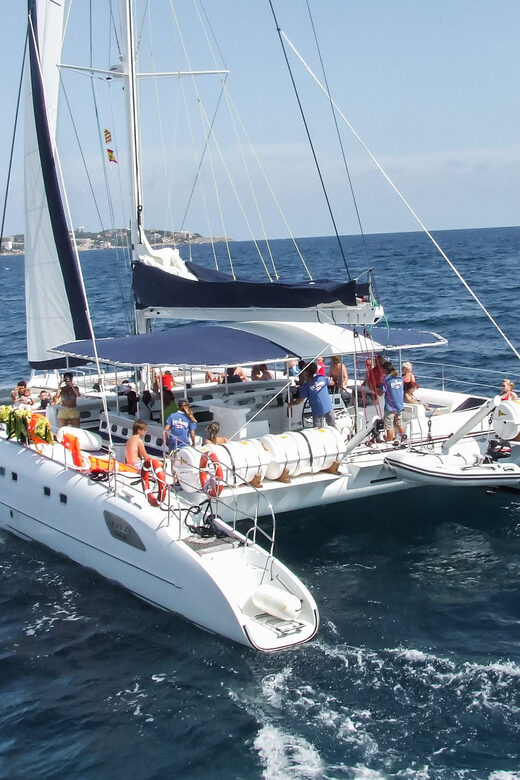 Cambrils: Costa Daurada Sail Catamaran Cruise - The Crew and Atmosphere