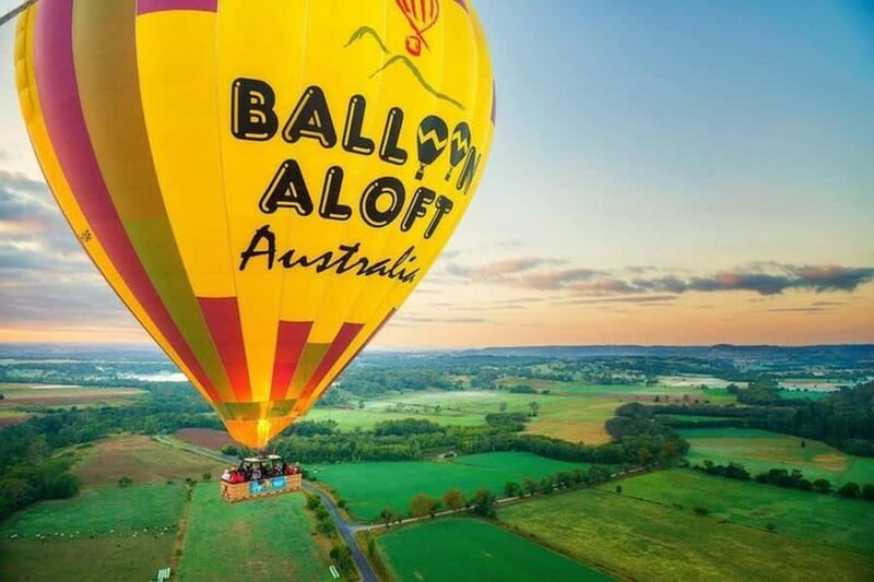 Camden Valley: Sunrise Hot Air Balloon Flight With Breakfast - What to Expect from the Camden Valley Sunrise Hot Air Balloon Flight