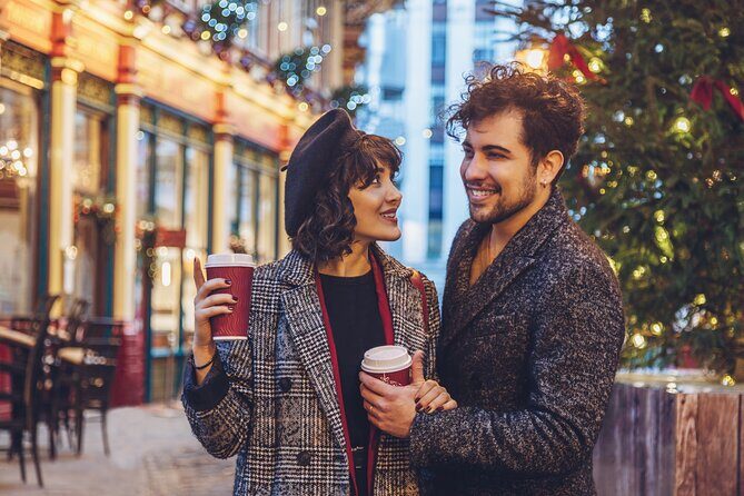 Camdens Yuletide Stroll: Lights, Markets & Magic - Who Will Love This Tour?