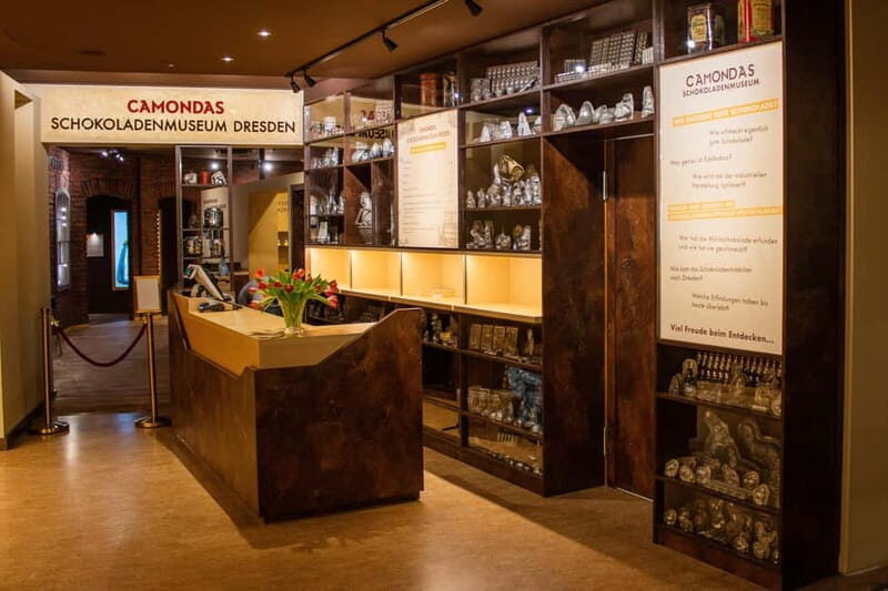 CAMONDAS Chocolate Museum Dresden: Guided tour + chocolate tasting - The Experience in Detail