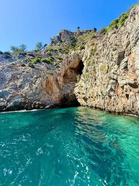 Can Picafort: 2h Private Boat Ride Swim, Snorkel & Relax - In Summary