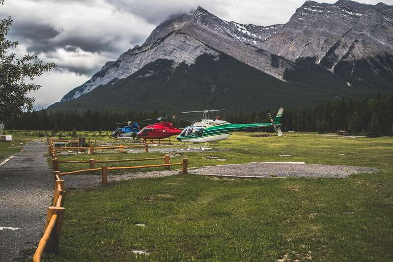 Canadian Rockies: Helicopter Flight with Exploration Hike - The Experience for Different Travelers