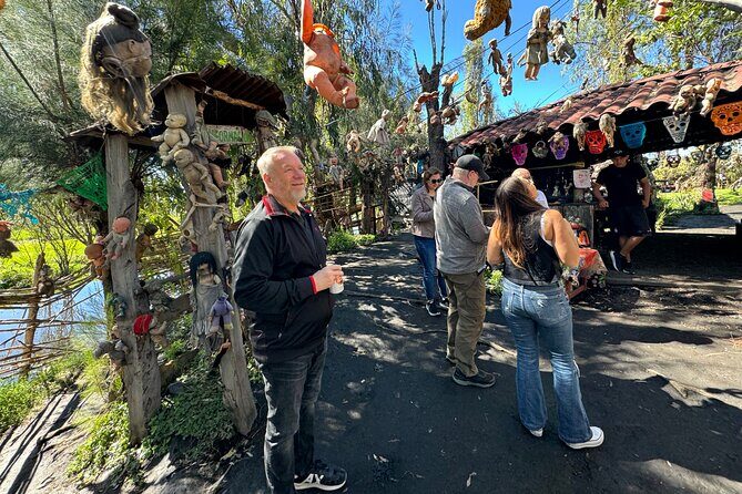 Canals Boat Tour + Doll Island + Ajolote Shrine - FAQ