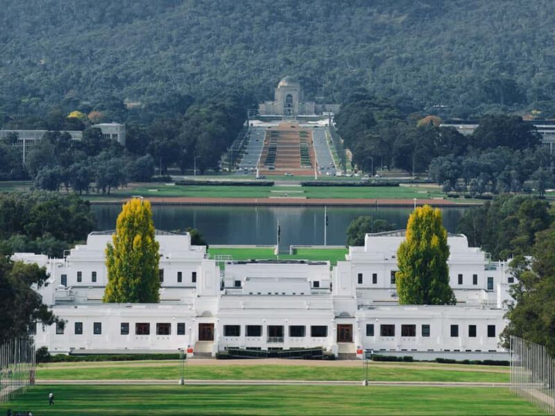 Canberra: City Highlights Day Tour with Entrance Fees - The Stops That Make It Special