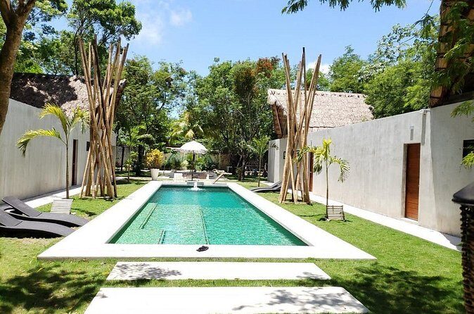 Cancun Airport and Aqua Viva Tulum Private Shuttle - The Experience at the Airport