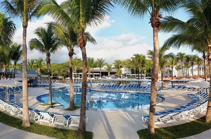 Cancun Airport and Hotel Riu Yucatan Private Shuttle - FAQ