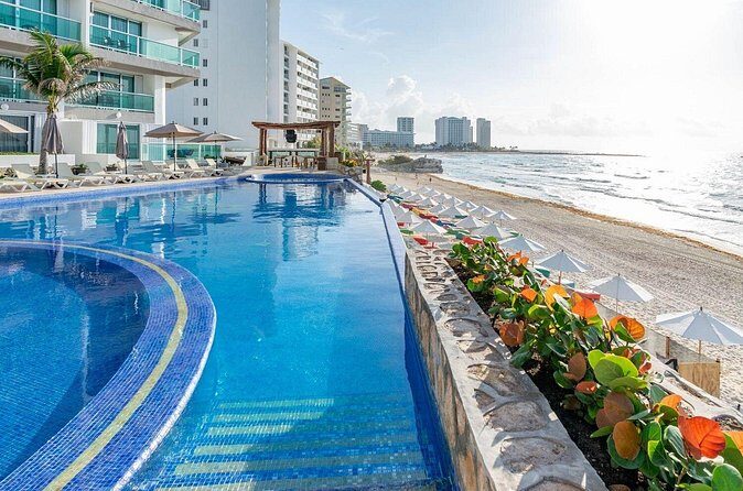 Cancun Airport and Ocean Dream Cancun Private Shuttle - Who Will Appreciate This Service