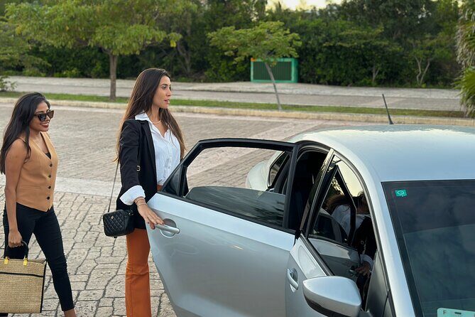 Cancun Airport: Private transportation in sedan/van - What to Expect from this Private Transfer Service