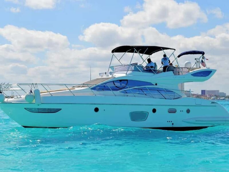 Cancun: Azimut 47 Fly Private Yacht - 6 hours to Isla Mujeres - An In-Depth Look at the Yacht Experience