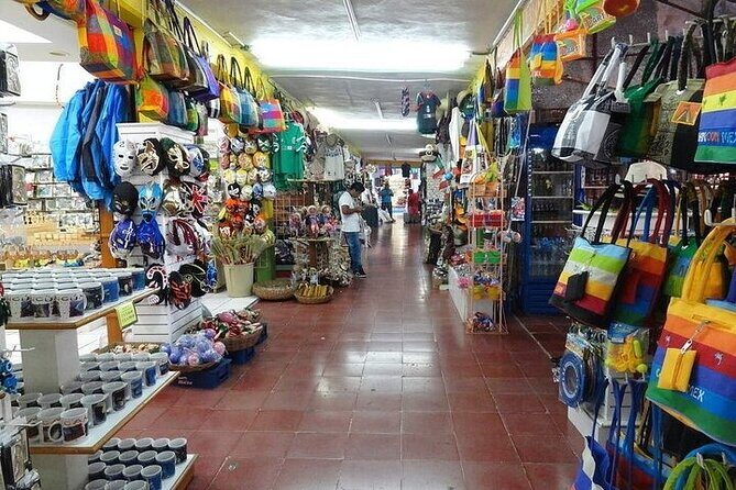 Cancun City Tour, Ruins, fun & adventure! Round Transportation - FAQ