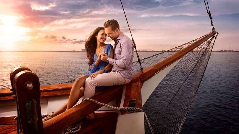 Cancun: Columbus The Romantic Dinner Cruise - Who Will Love This Tour?