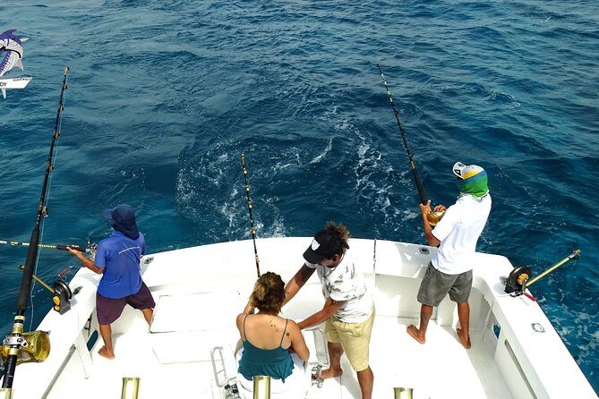 Cancun fishing charter if you don't fish you don't pay 46ft yacht 12pax 25P14 - Booking and Practical Tips
