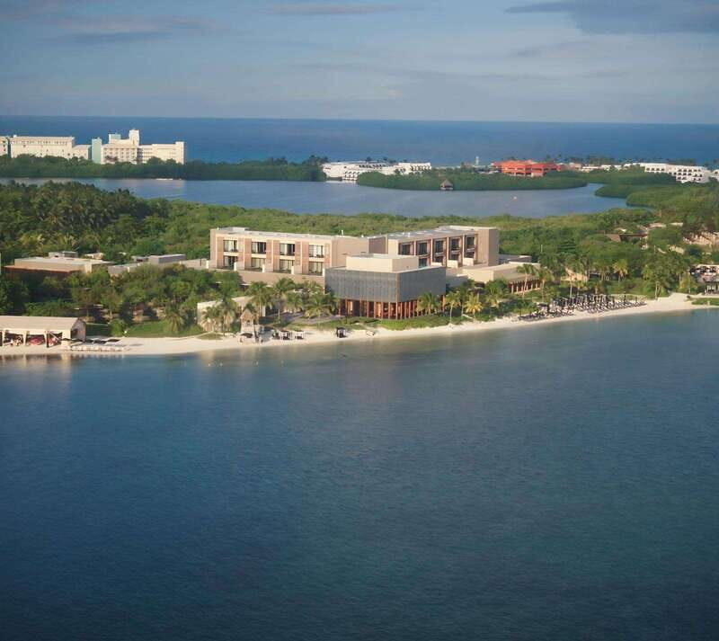 Cancun Hotel Zone: Panoramic Flight - FAQ