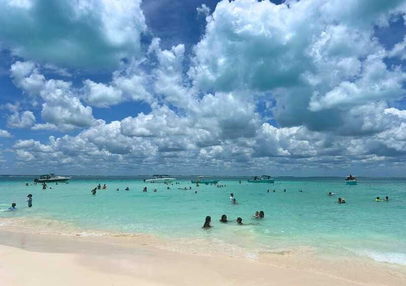 Cancun: Isla Mujeres Catamaran with buffet, drinks & snorkel - Key Points