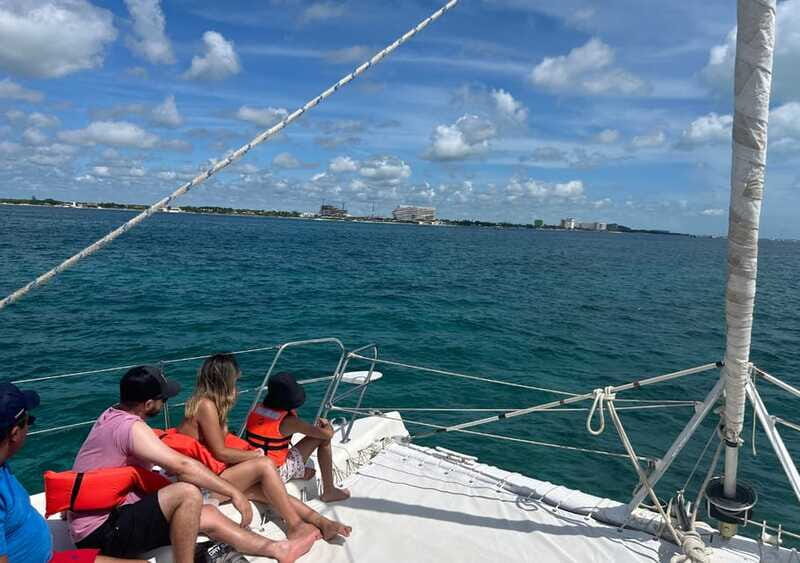 Cancun: Isla Mujeres Catamaran with buffet, drinks & snorkel - Deep Dive: The Details That Matter