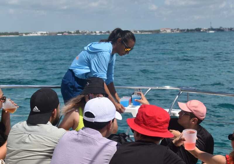 Cancun: Isla Mujeres Only Adults Catamaran, drinks & snorkel - An In-Depth Look at the Tour Experience