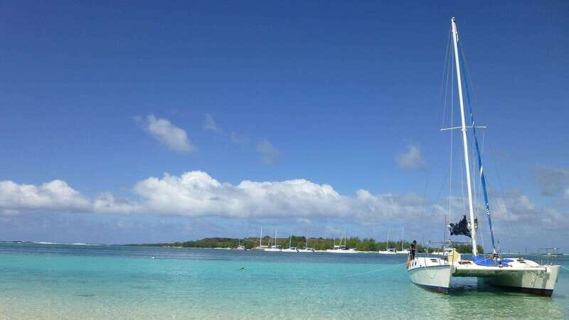 Cancun: Isla Mujeres Premium Catamaran Half-Day Tour - Sailing Again