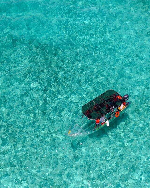 Cancún: Nichupté Lagoon Transparent Boat Tour with Drinks - Whats Included and Whats Not?