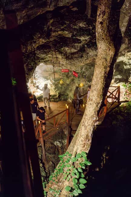 Cancun or Merida: Day of the Dead celebration with taco buffet. - FAQs