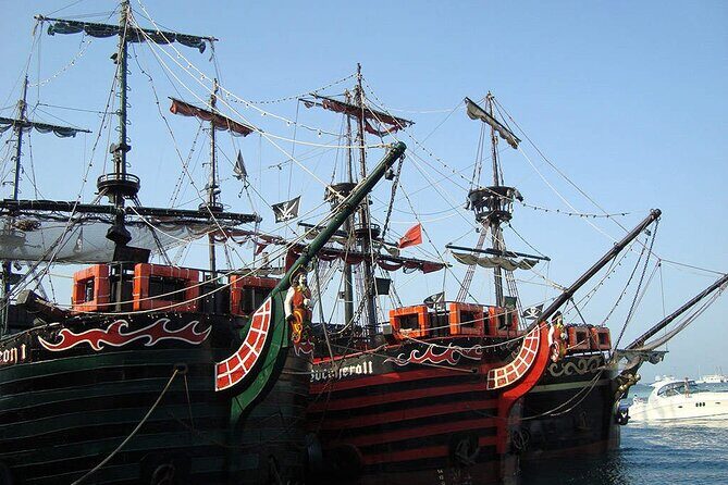Cancun Pirate Ship Adventure : Dinner & Show at Sea 2 for 1 Deal - FAQ