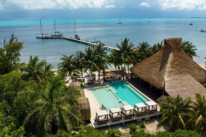 Cancun: Private Catamaran with Open Bar & Snorkeling Option - Who Should Book This Tour?