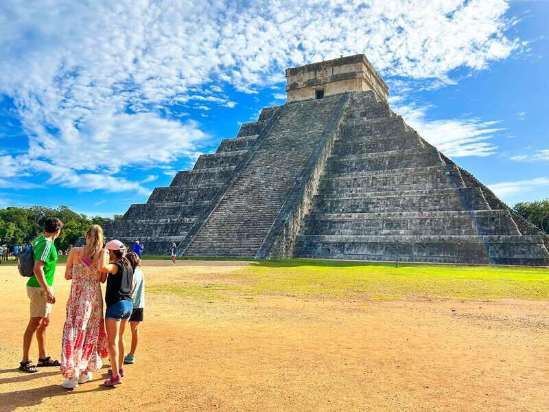 Cancun: Private Chichen Itza Tour, Cenote Swim, & Lunch - Key Points