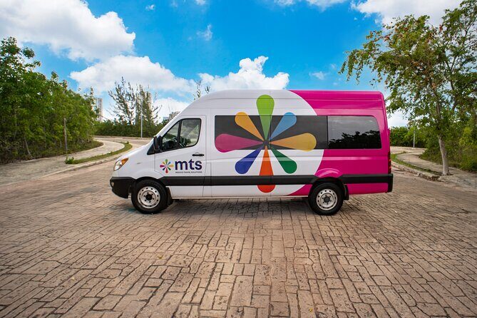 Cancun Private Mini-Van Roundtrip Transportation - Key Points