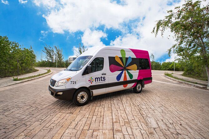 Cancun Private Mini-Van Roundtrip Transportation - In-Depth Look at the Transfer Experience