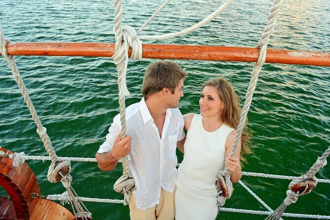 Cancun Romantic Lobster Dinner at Lagoon (sunset and night) - Setting the Scene: What the Tour Offers