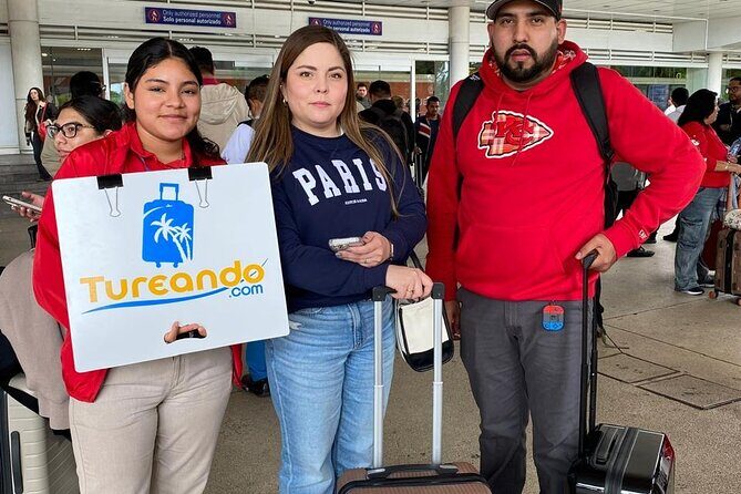 Cancun Shuttle Transportation - Key Points: