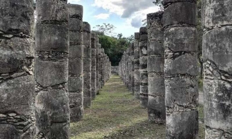 Cancun: Sightseeing Walking Tour With a Local Guide - Highlights of Each Stop