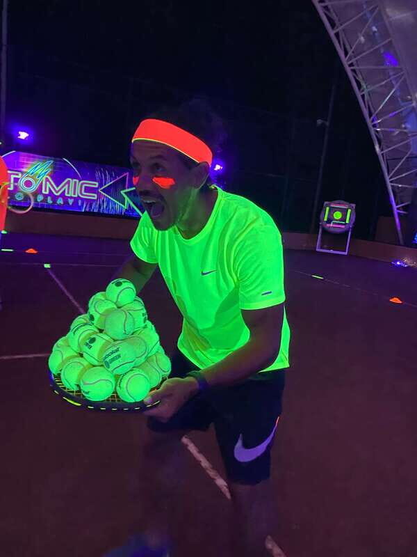Cancun: Tennis Black-light Experience at RN Tennis Centre - A Closer Look at the Experience