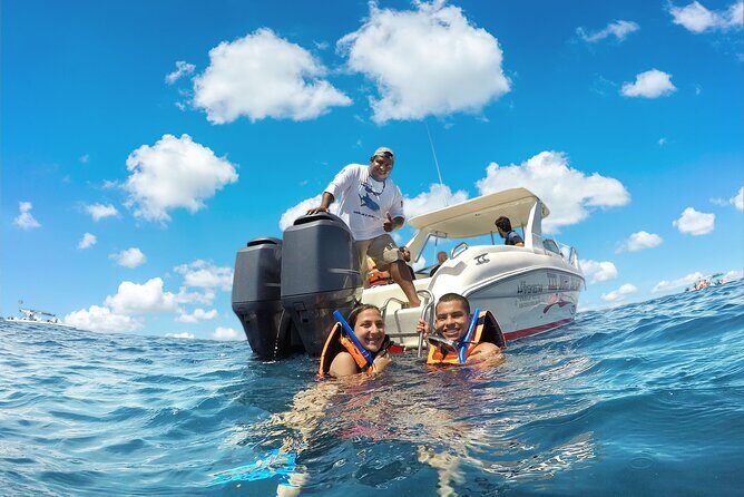 Cancun Whale Shark Experience with Snorkel & Transportation - Who Is This Tour Best For?