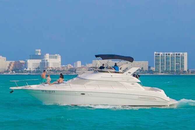 Cancún Yacht Rental SeaRay 46ft 25P13 - FAQ