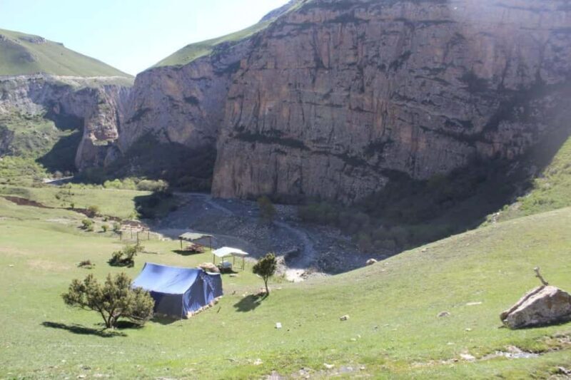 Candy Mountains - Guba - Khinaliq Guided Full Day Tour - What to Expect from the Tour