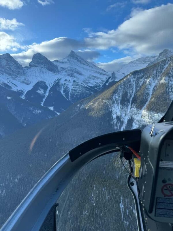 Canmore: 25-Minute Three Sisters Helicopter Tour - The Real Value: Photography and Views