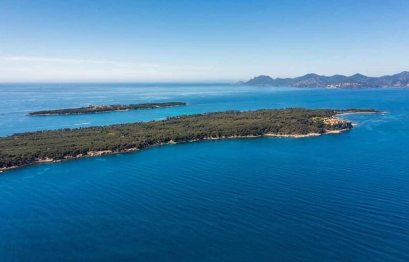 Cannes, Lérins Islands: Visit the eco-museum with a water jet propulsion system - Key Points