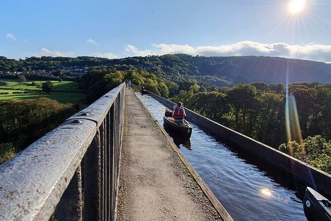 Canoe Aqueduct tours Llangollen - Key Points