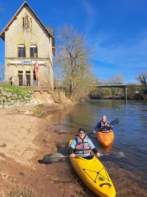 Canoeing and kayaking on the Vézère: guided descent with a river guide - Key Points