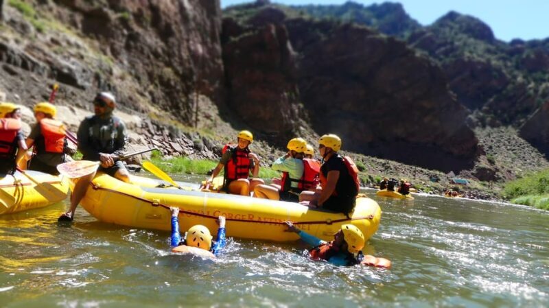 Cañon City: Royal Gorge Half-Day Whitewater Rafting - The Experience in Detail