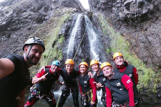 Canyoning Experience Level II Moderate - FAQs