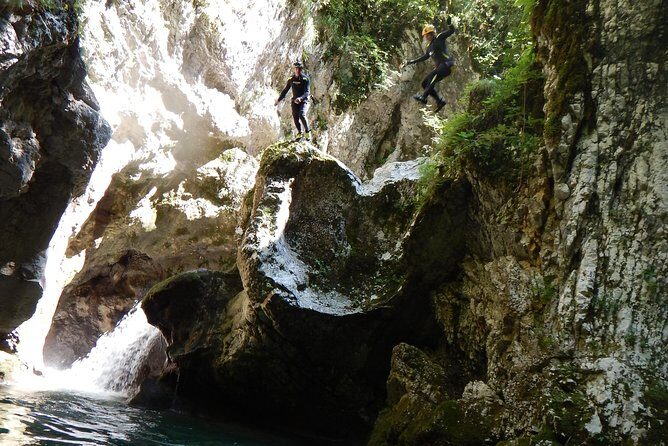 Canyoning in Nevidio Canyon - FAQs